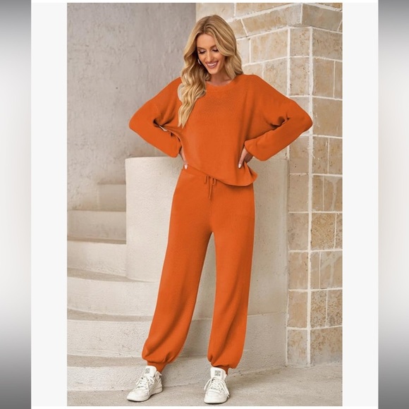 🆕 Women's 2 Piece Outfits Sweater Set Size Small, Orange - Picture 3 of 10